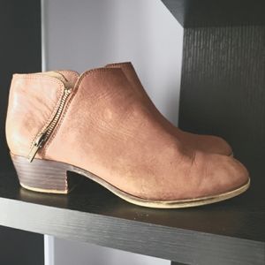 Lucky Brand Women's LP- Burklee Sz-9M/40 Pinkage Tan